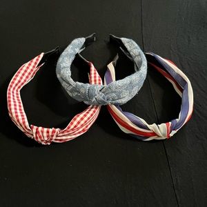 3 headbands.